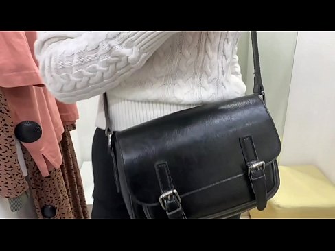 ❤️ Публічна мастурбація молодої сучки FeralBerry фалоімітатором у примірочній ❌ Секс-відео на порно uk.eviewporn.ru ☑